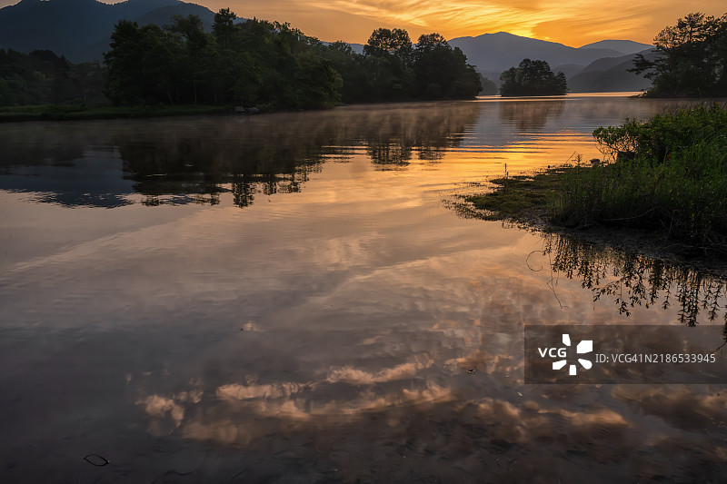小野川湖，六月的早晨图片素材