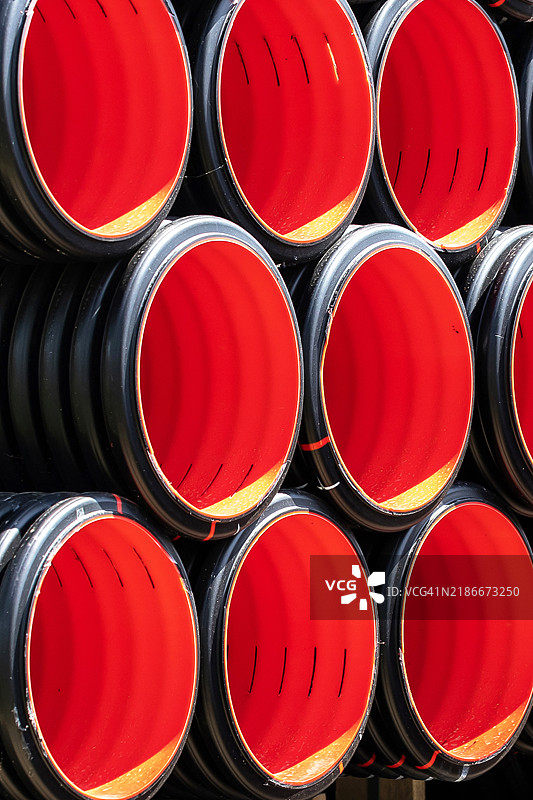 一堆大型塑料管图片素材