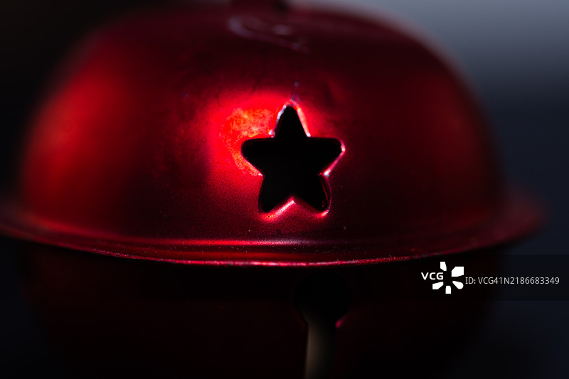 红色圣诞铃铛图片素材