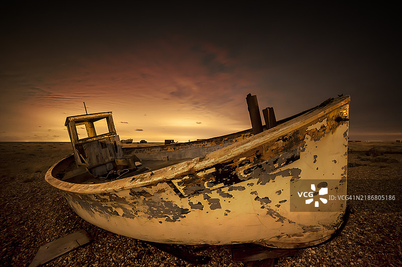 丹吉尼斯船只日落图片素材