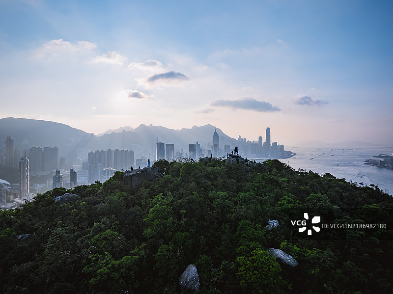 香港天际线，来自布雷马山的视角图片素材