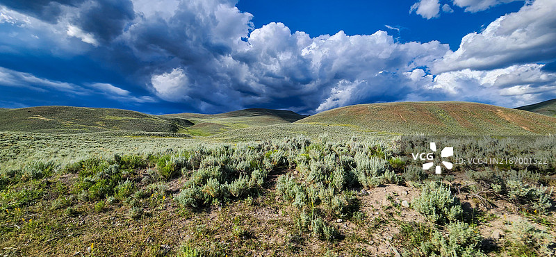 怀俄明州的天空下全景风景图片素材