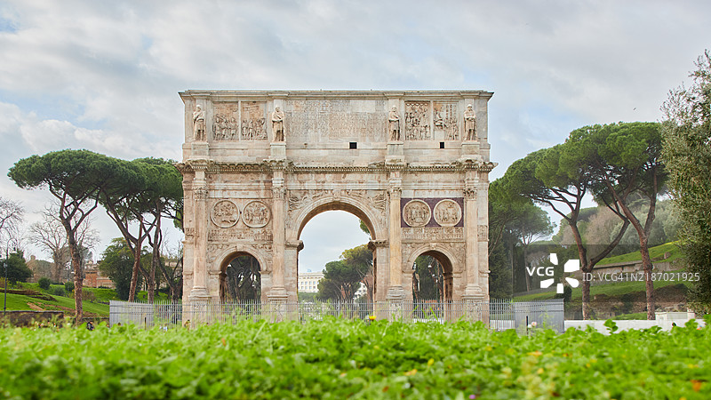 罗马的君士坦丁凯旋门图片素材