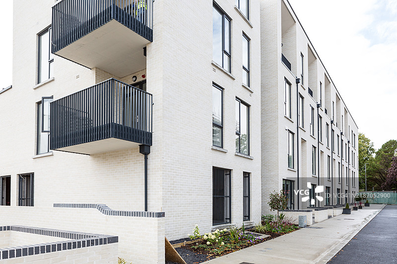 新建公寓楼图片素材