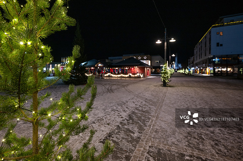 挪威阿尔塔的圣诞树特写图片素材