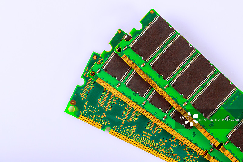 计算机RAM模块的详细视图，展示电路板设计图片素材