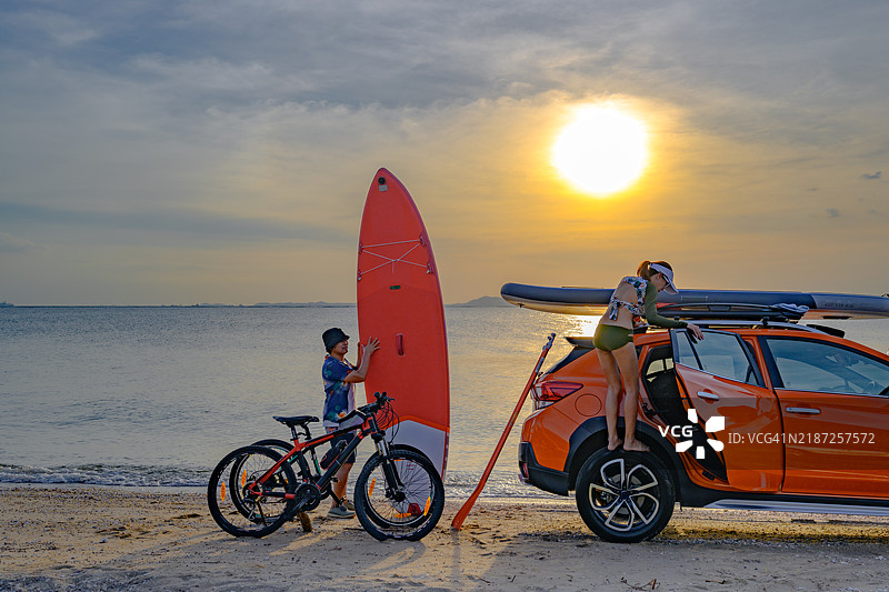 恋人旅行时刻图片素材