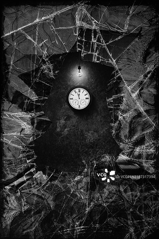 快到午夜的钟表图片素材