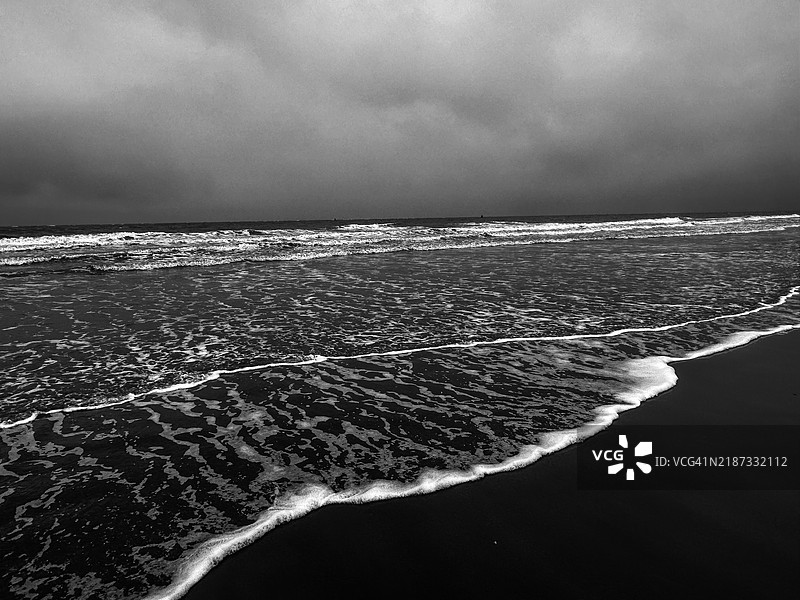 荷兰霍克范霍兰的海洋与天空的美丽景色图片素材