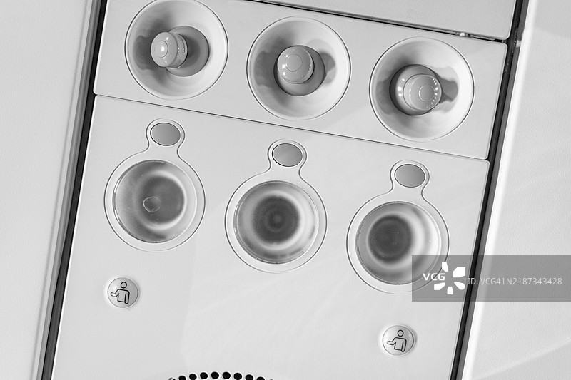 商业飞机的内部视图图片素材