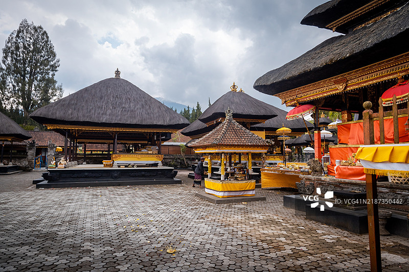 巴厘岛乌伦达努贝拉坦寺图片素材