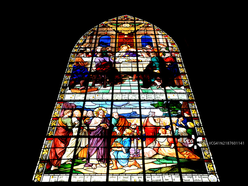 彩色玻璃窗图片素材