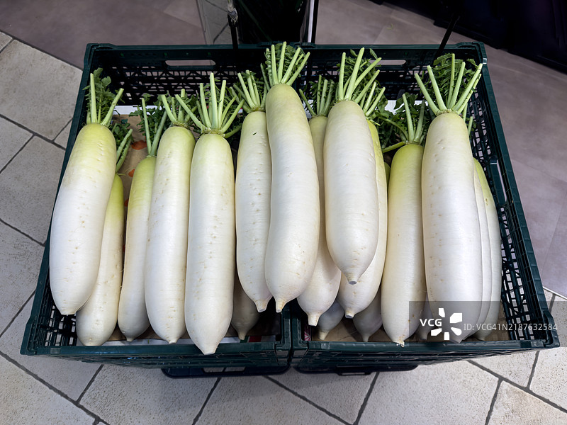 新鲜的大根萝卜图片素材
