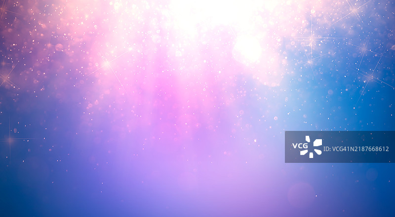 金色多彩光辉背景。优雅闪烁的夜晚。生动的光斑纹理。梦幻般的闪光渐变。辉煌的庆祝背景。奢华的闪光叠加。神奇的闪烁夜晚。粉色和紫色的闪烁灯光。节日的光辉与闪光。柔和的光辉。图片素材