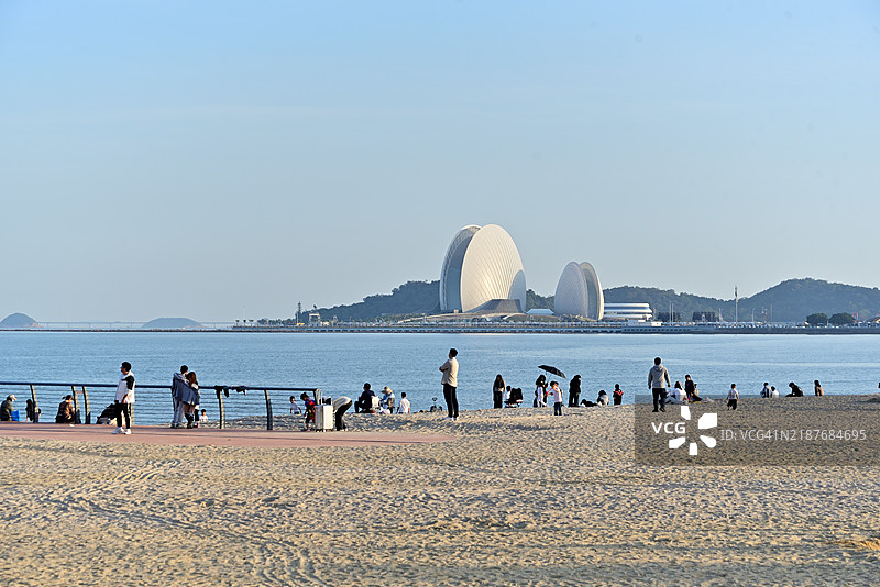 珠海歌剧院的海滩景观图片素材
