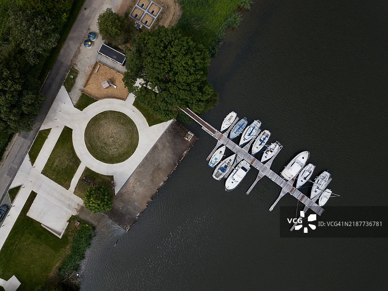 圣多莱图片素材