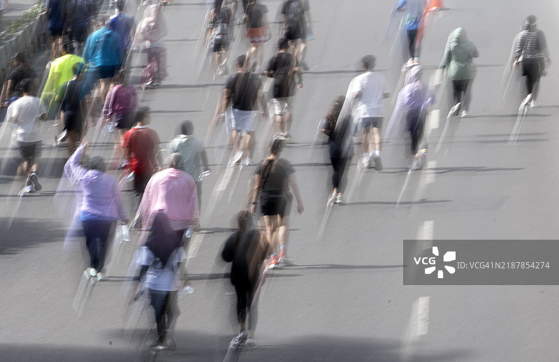 人们在慢跑图片素材