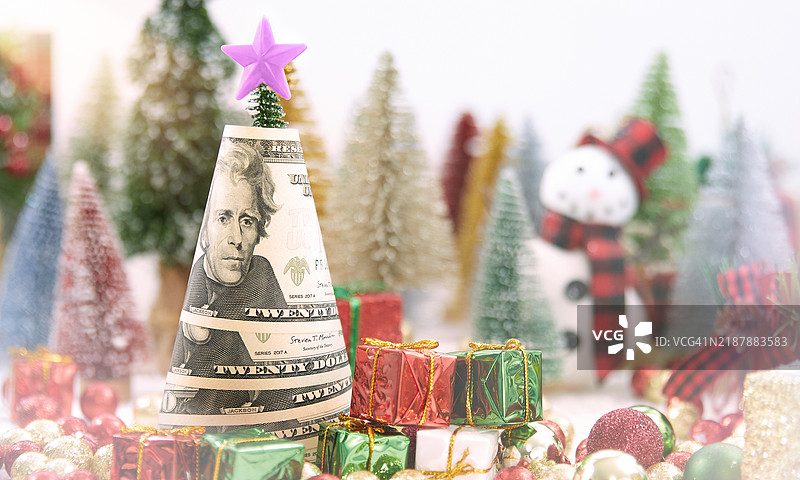 圣诞奖金支付图片素材