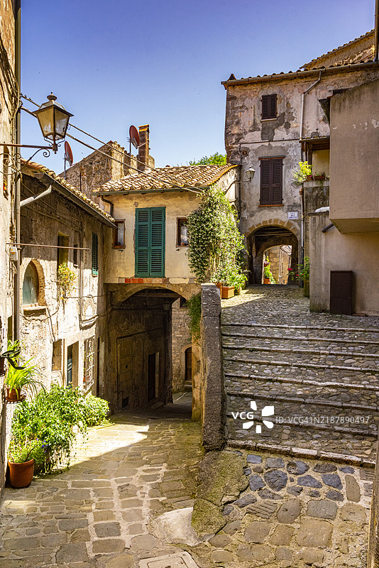 托斯卡纳，索拉诺的一条小巷图片素材