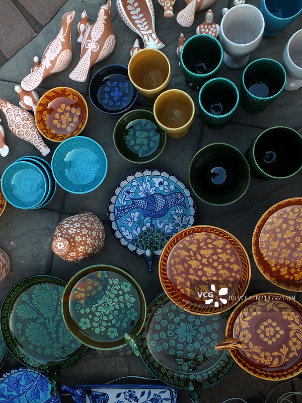 来自信德的各种纺织品和手工艺品图片素材