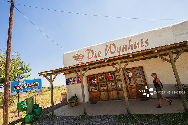 南非乡村的瓶装商店图片素材