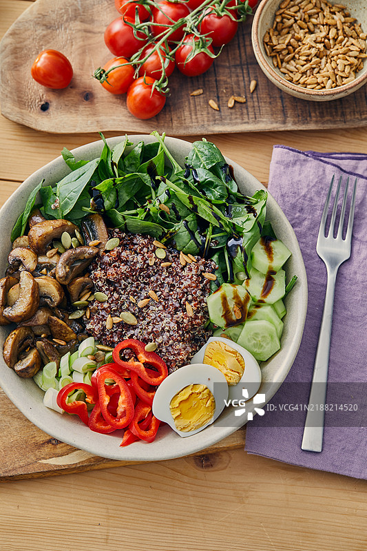 奎奴亚藜沙拉美食图片素材