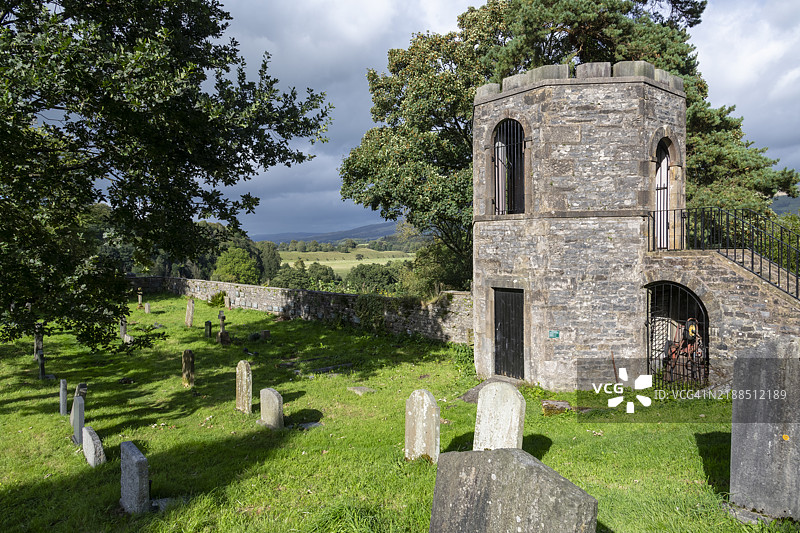 靠近柯克比朗斯代尔的拉斯金景观的凉亭图片素材