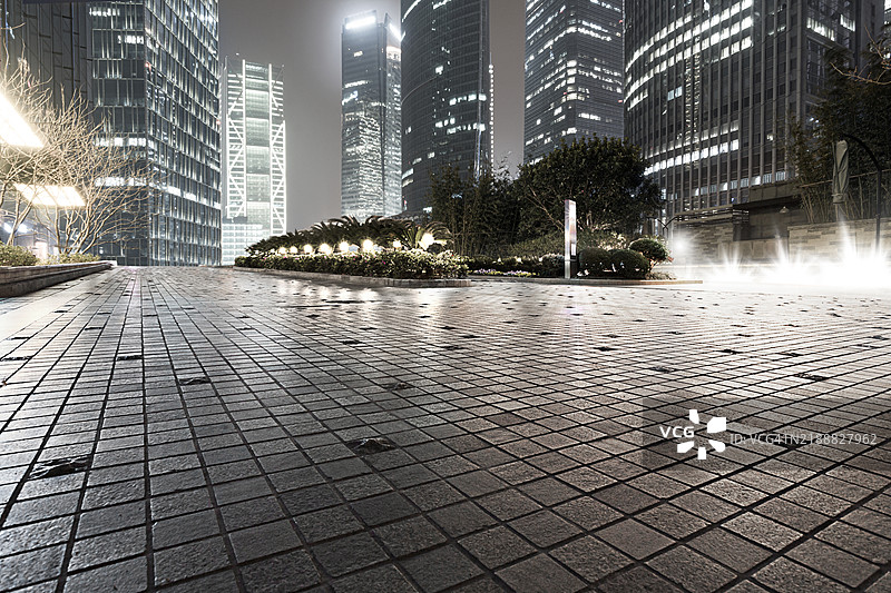 上海浦东陆家嘴金融区夜景图片素材