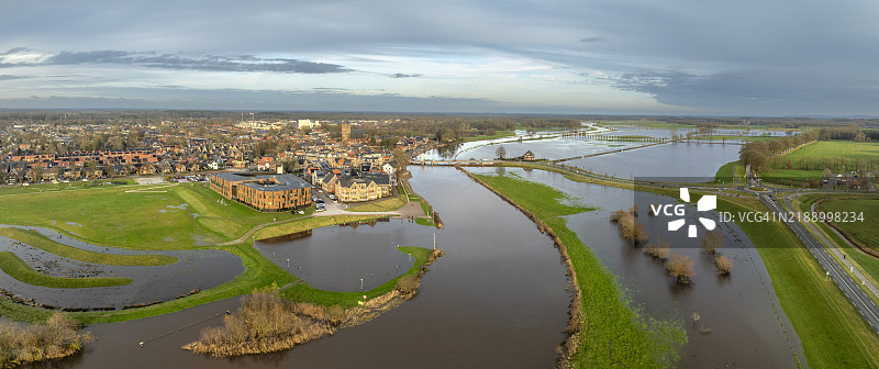 达尔夫森的维赫特河高水位洪水图片素材