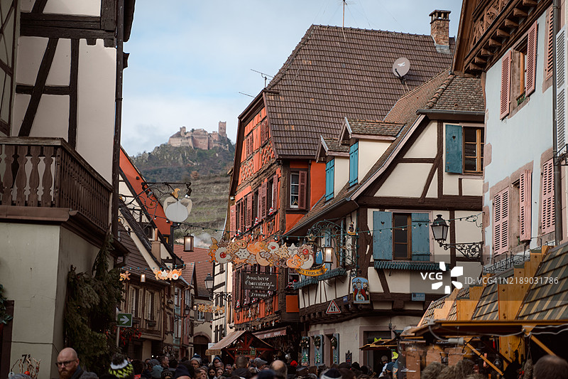 阿尔萨斯里博维尔著名的中世纪圣诞市场图片素材