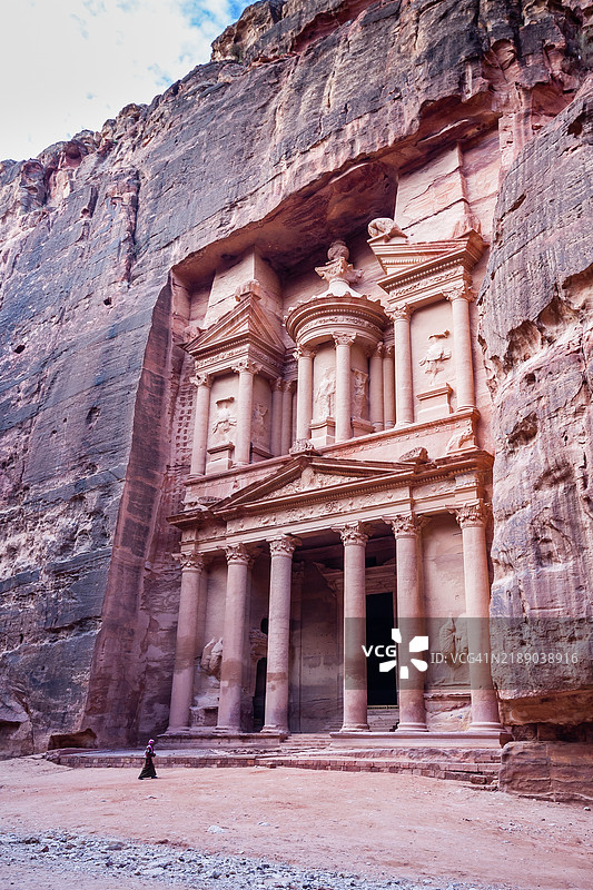 佩特拉的阿尔哈兹奈（宝库）图片素材