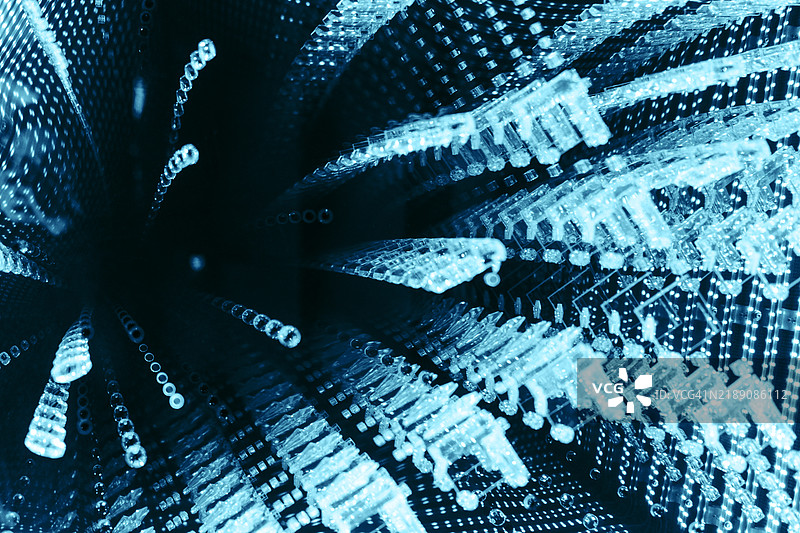 未来几何图案和光线的抽象数字数据流图片素材