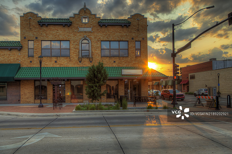 胡桃街的日落图片素材