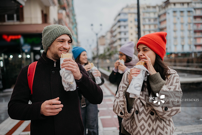 移动中的午餐时间图片素材