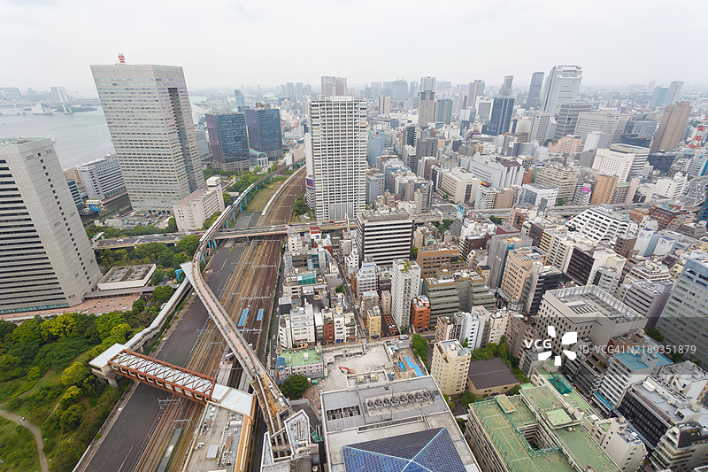 黄昏时分东京天际线的高角度视图，日本图片素材