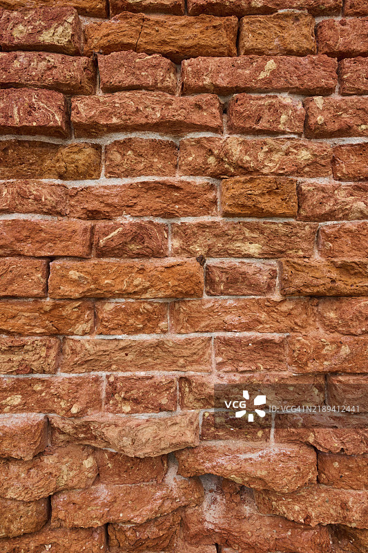 威尼斯意大利一座古老金字塔墙壁的细节，采用砖石制成。图片素材