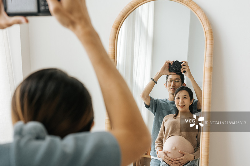 共同捕捉新的开始图片素材