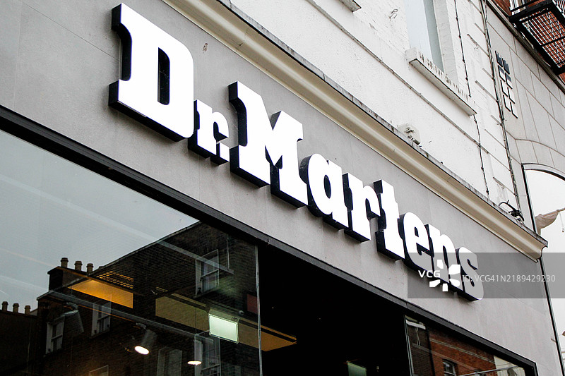马丁博士鞋店图片素材