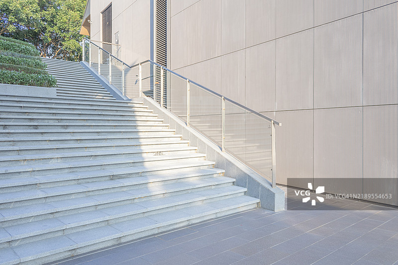 空荡荡的台阶，没有人影图片素材