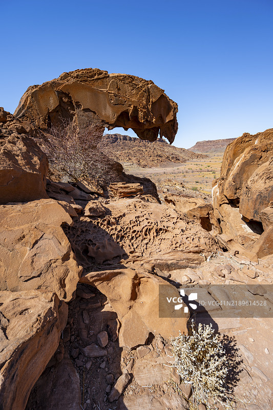 狮子嘴岩石形成，特维费尔丰廷，沙漠景观，库内内，纳米比亚，非洲图片素材