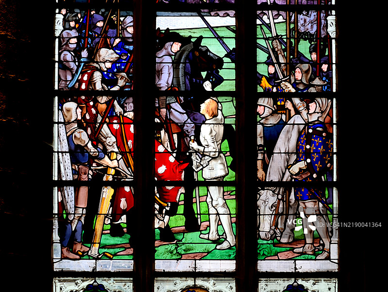 圣罗南教堂的哥特式彩色玻璃窗，洛克罗南图片素材