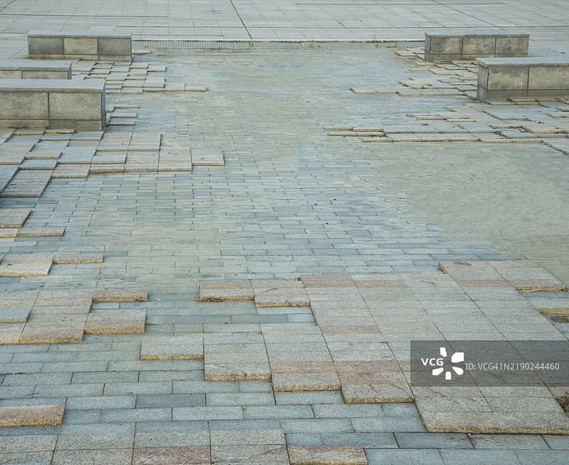 公园里的鹅卵石小径图片素材