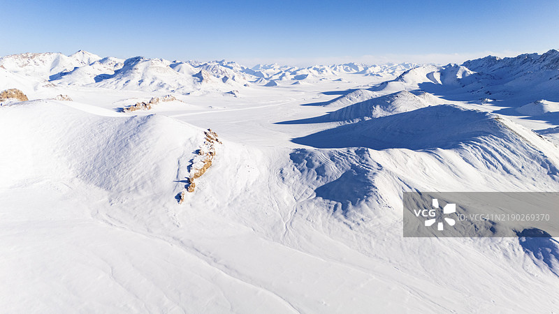 塔吉克斯坦，戈尔诺-巴达赫尚省，贾尔提·古姆别兹，帕米尔高原的冬季风景，中央亚洲，亚洲图片素材