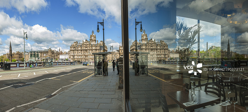 苏格兰，爱丁堡，公主街穿过北桥。图片素材