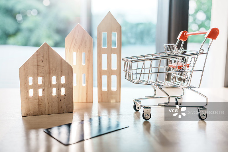 在线购房，买卖房屋的商业创意，购买第一套房子图片素材