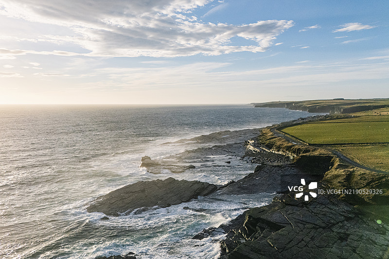 苏格兰凯思内斯海岸线的航拍/无人机视角图片素材