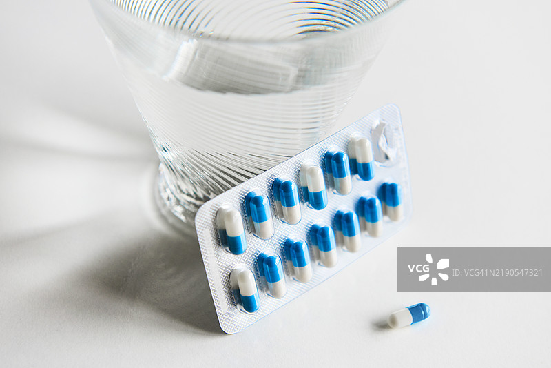 耐胃药丸。图片素材