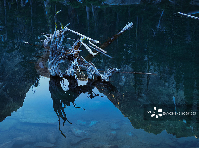 华盛顿州利文沃斯湖的风景如画的景色图片素材