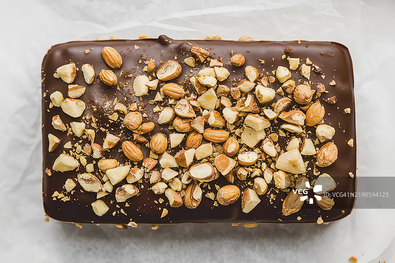 一块表面光滑的矩形巧克力糖果图片素材