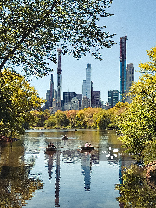 夏季中央公园的景色图片素材